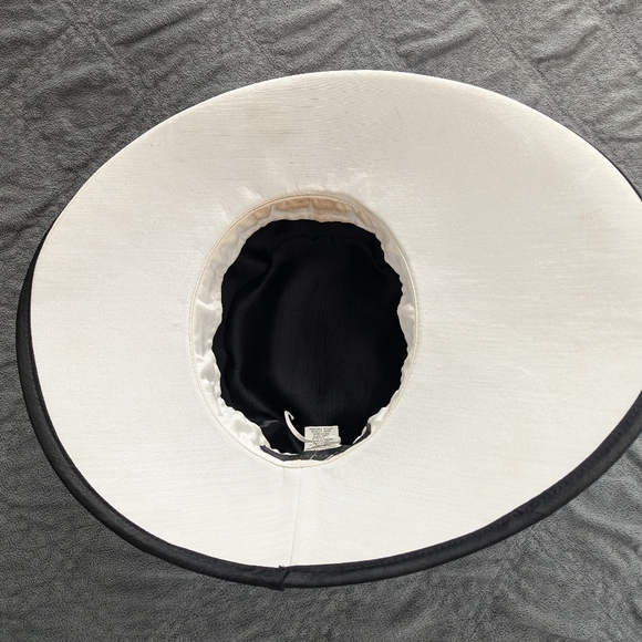 Whittall & Shon Derby Hat